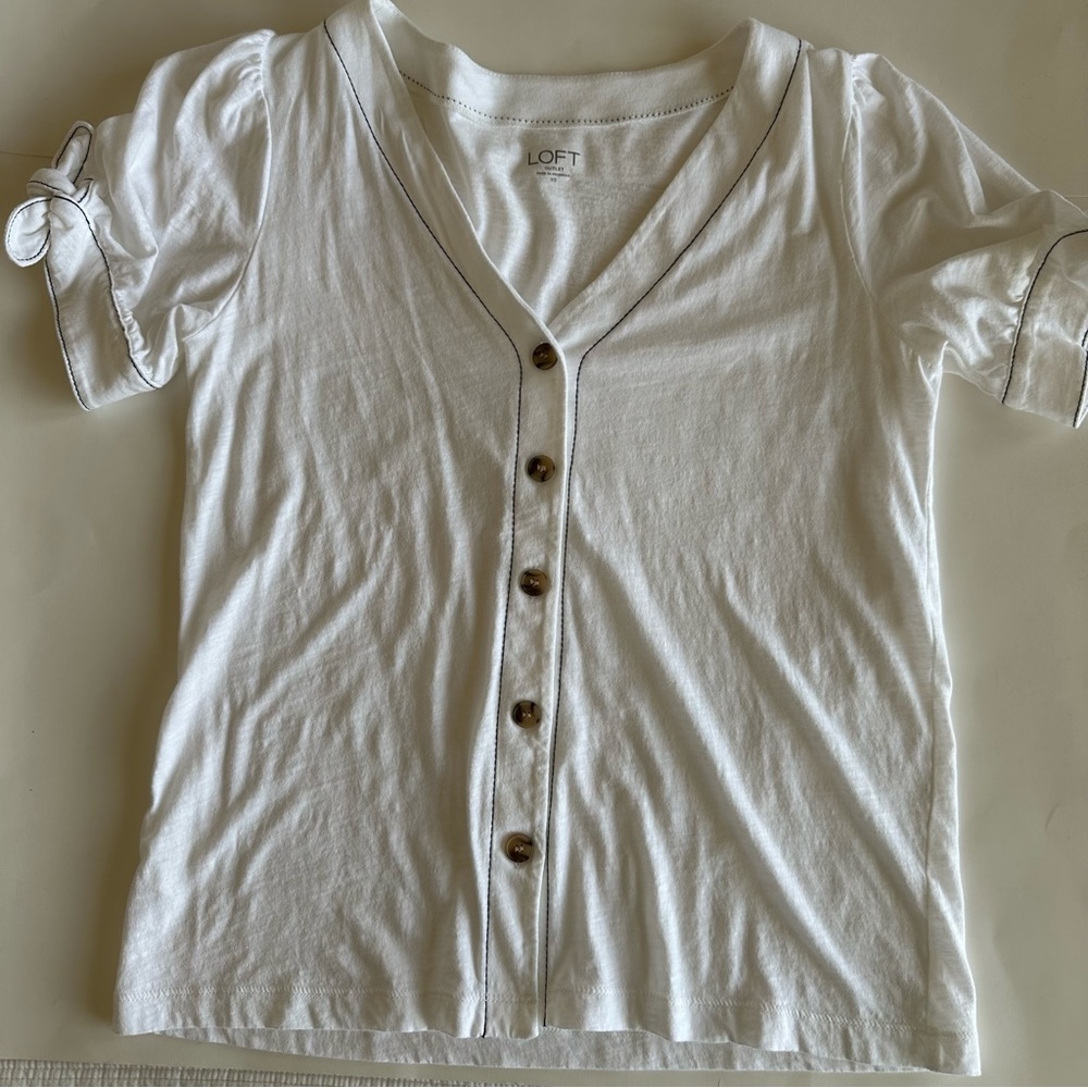 Bundle Loft Tops - Picture 2 of 7